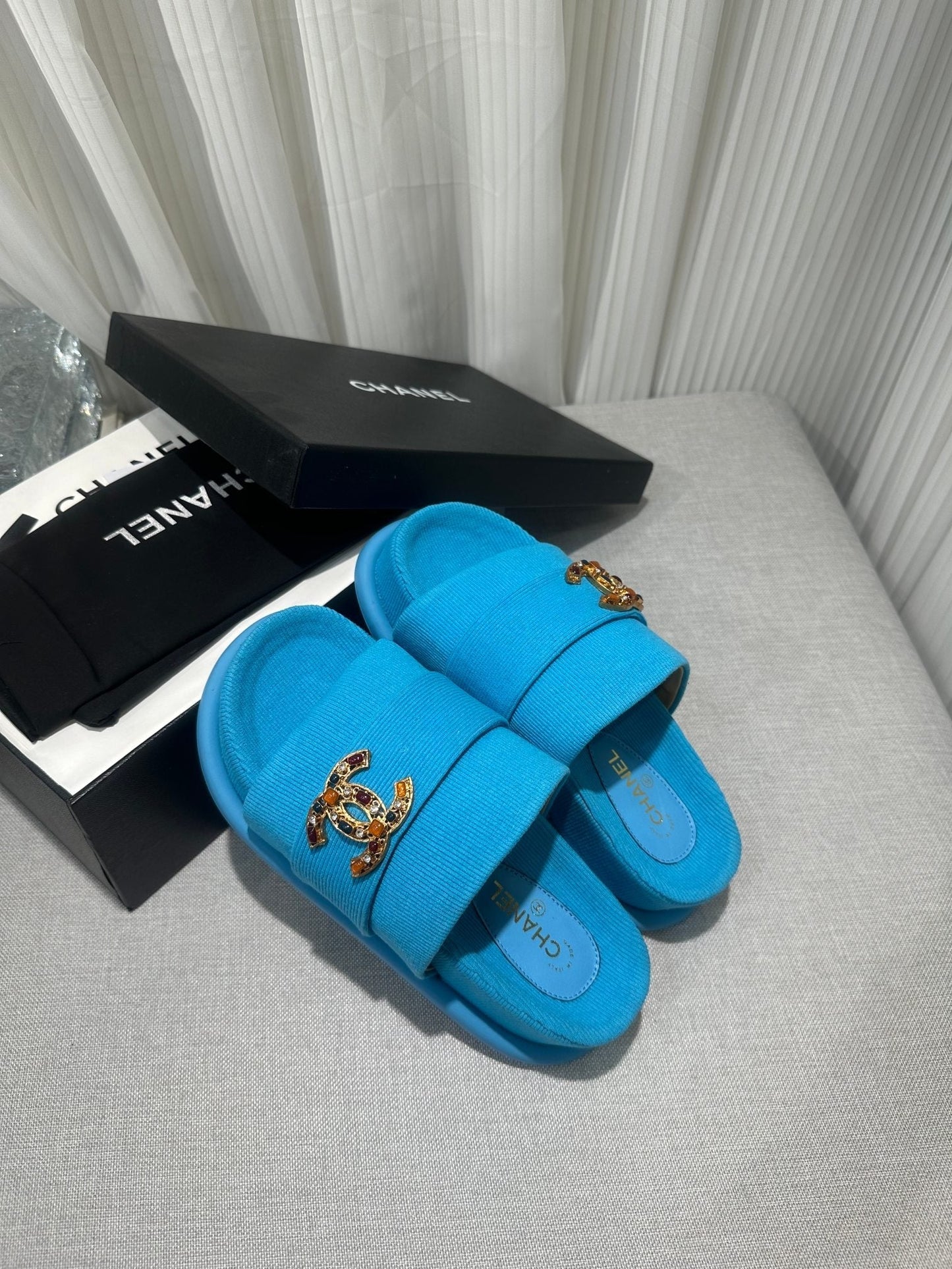 Luxury Shoes Sandals - CHL - 251