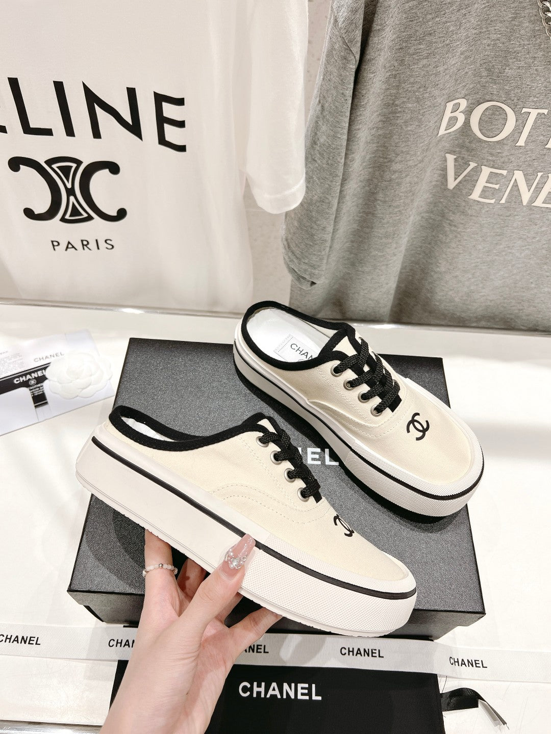 Luxury Shoes Sandals - CHL - 158