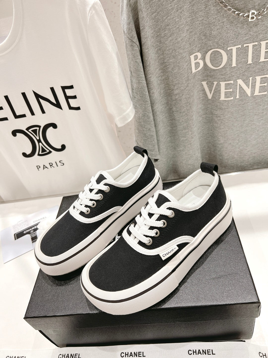 Luxury Shoes Sandals - CHL - 163