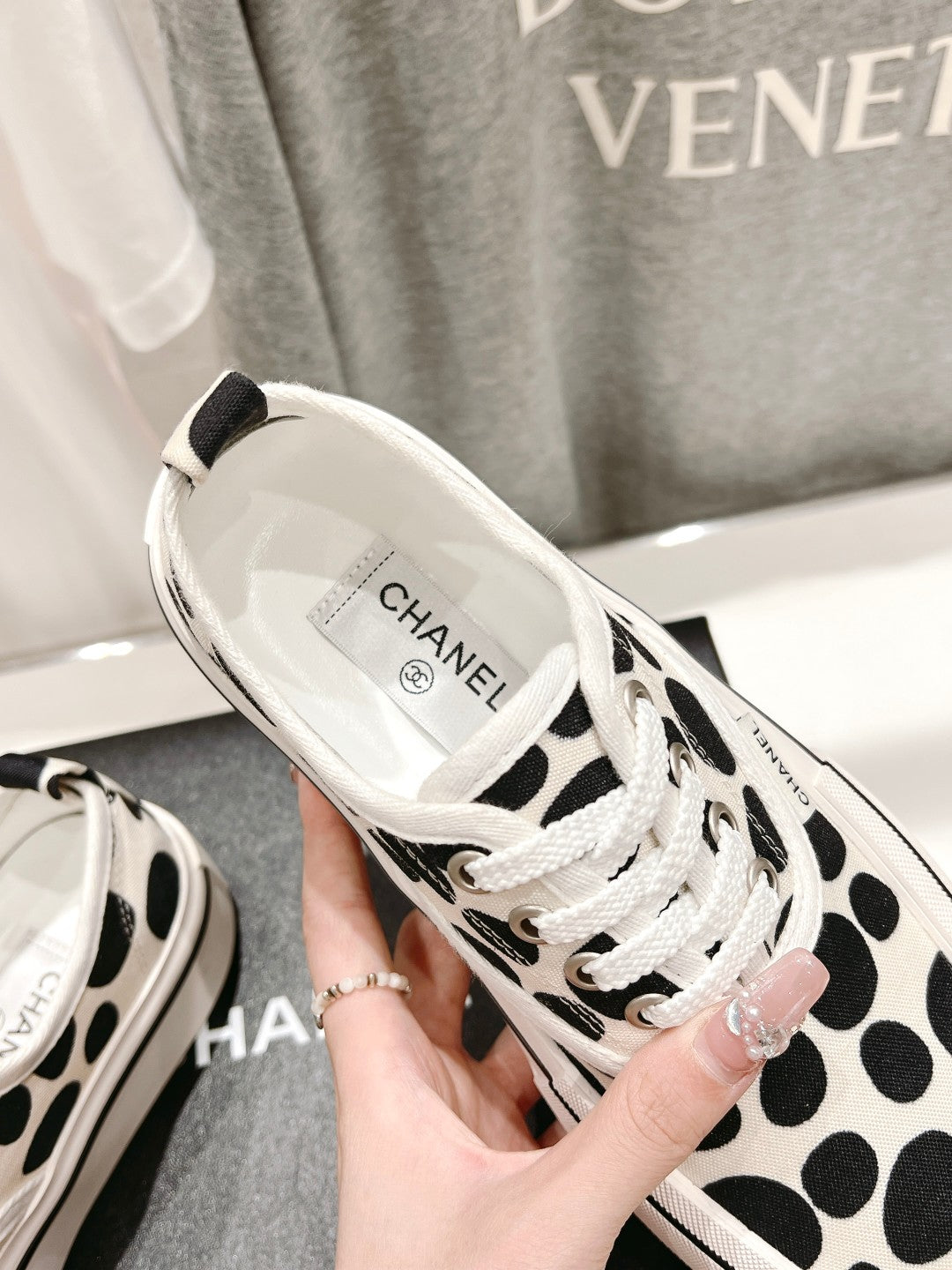 Luxury Shoes Sandals - CHL - 165