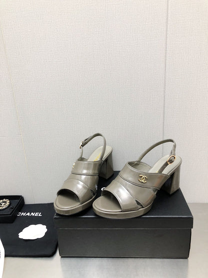 Luxury Shoes Sandals - CHL - 142