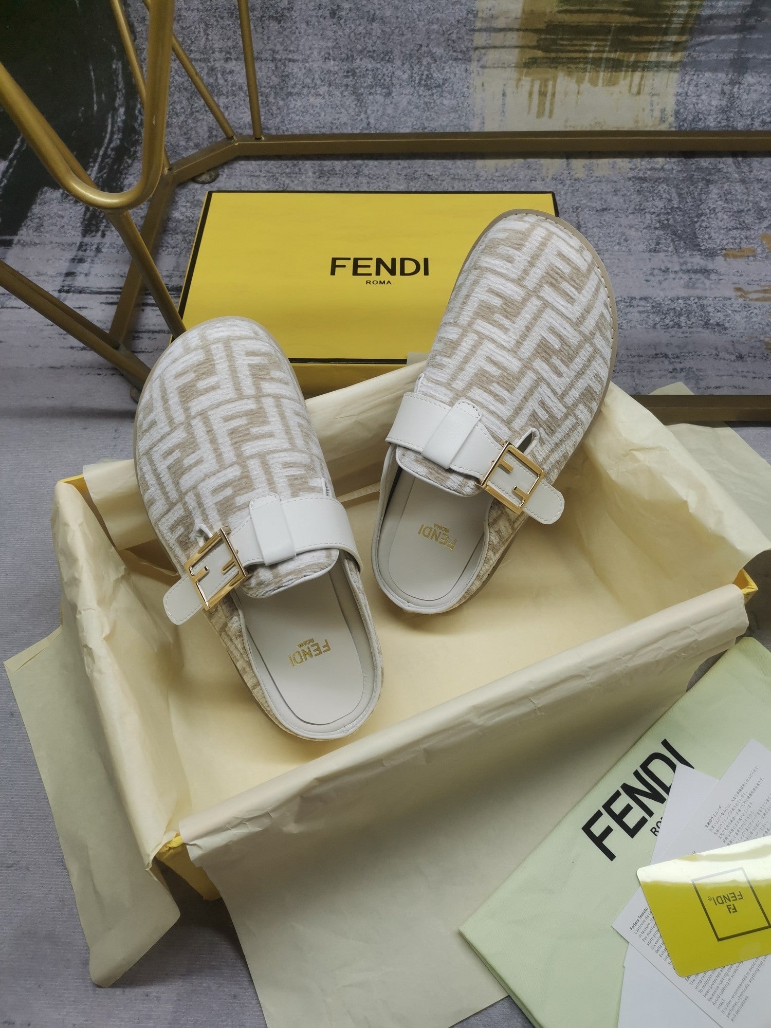 Luxury Shoes - FED - 020