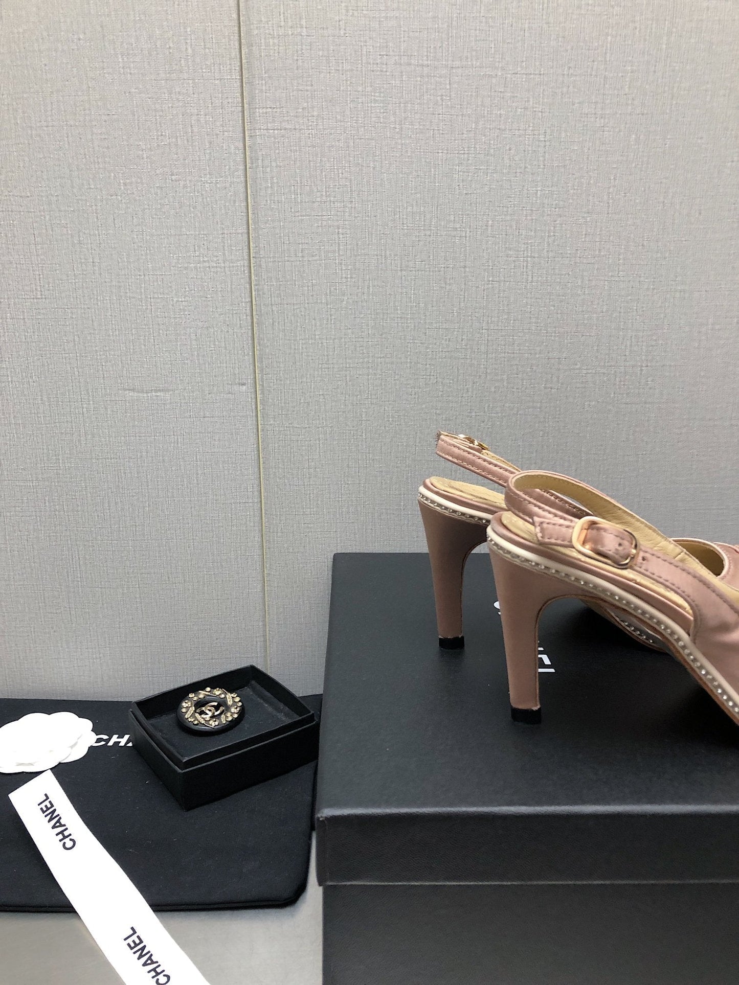 Luxury Shoes Sandals - CHL - 057