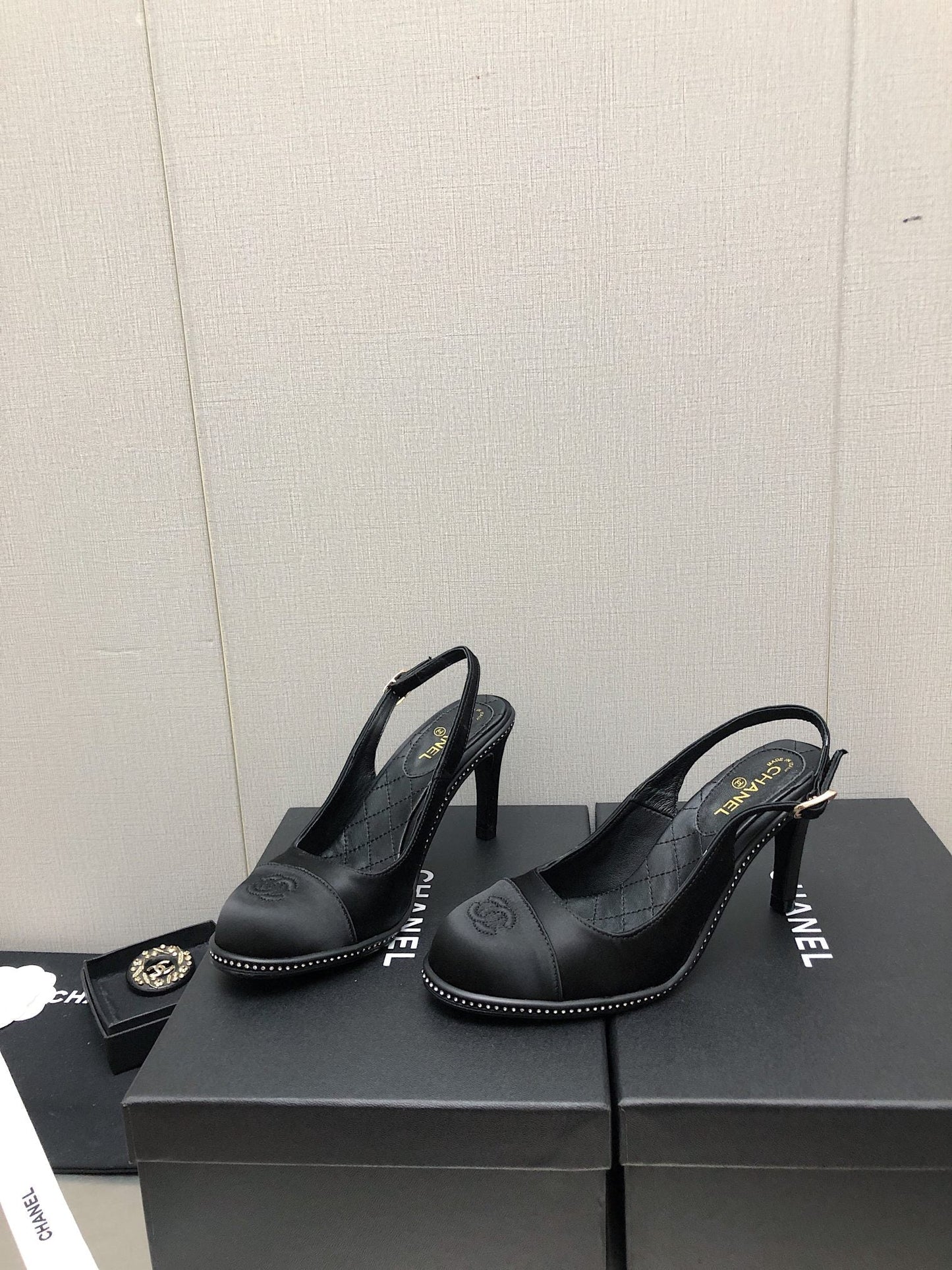 Luxury Shoes Sandals - CHL - 058