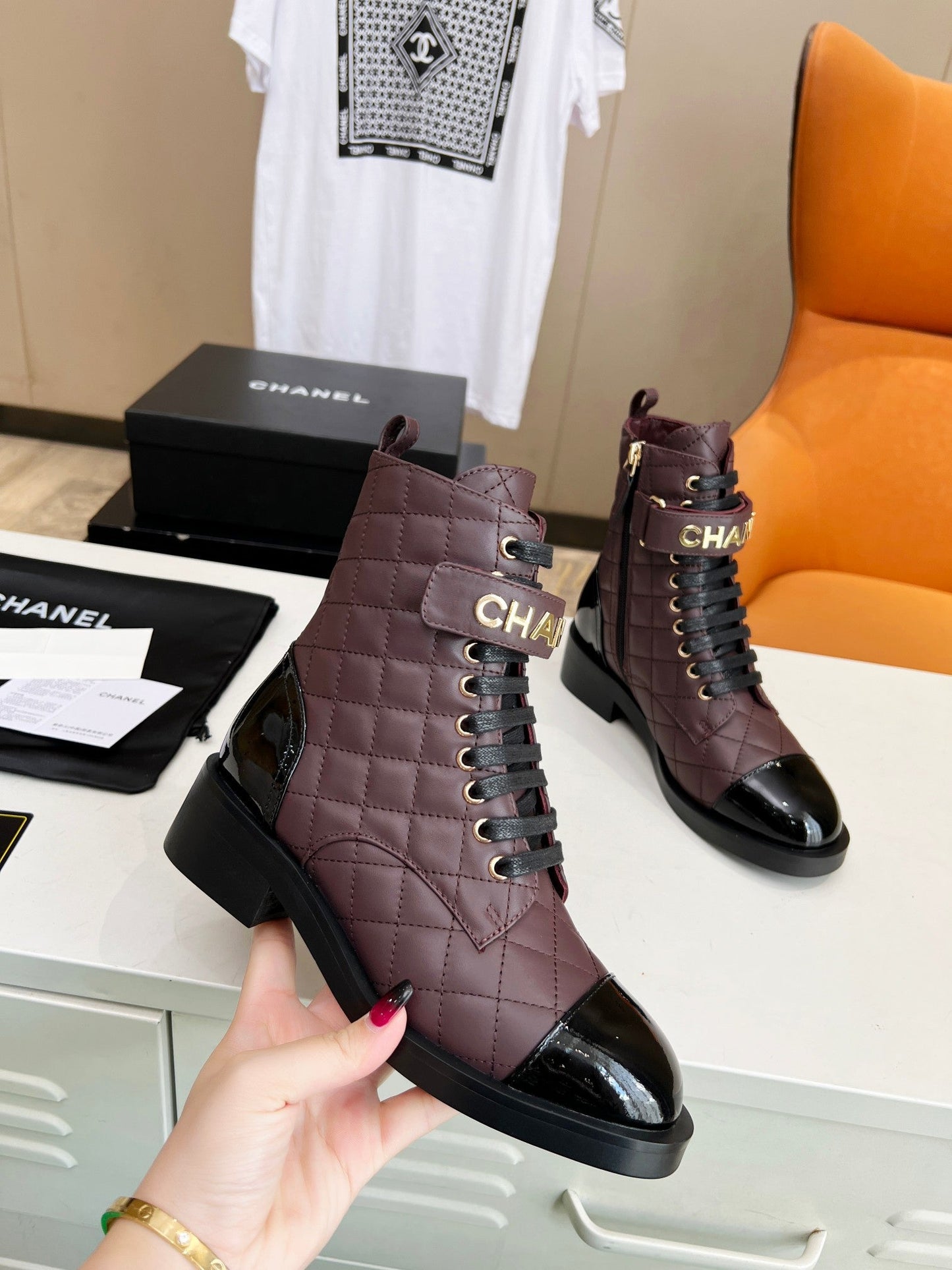 Luxury Shoes Sandals - CHL - 014