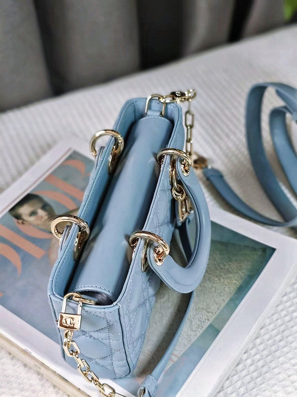 OZ - Dir Bags - 1075