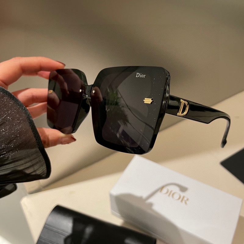 OZ - Dir Sunglasses - 040