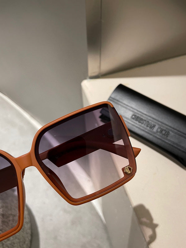 OZ - Dir Sunglasses - 101