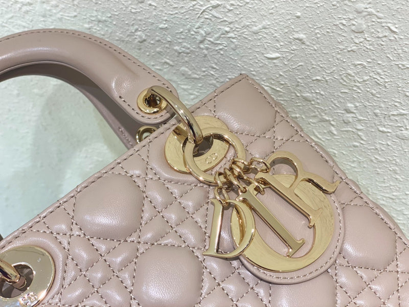 OZ - Dir Bags - 1099