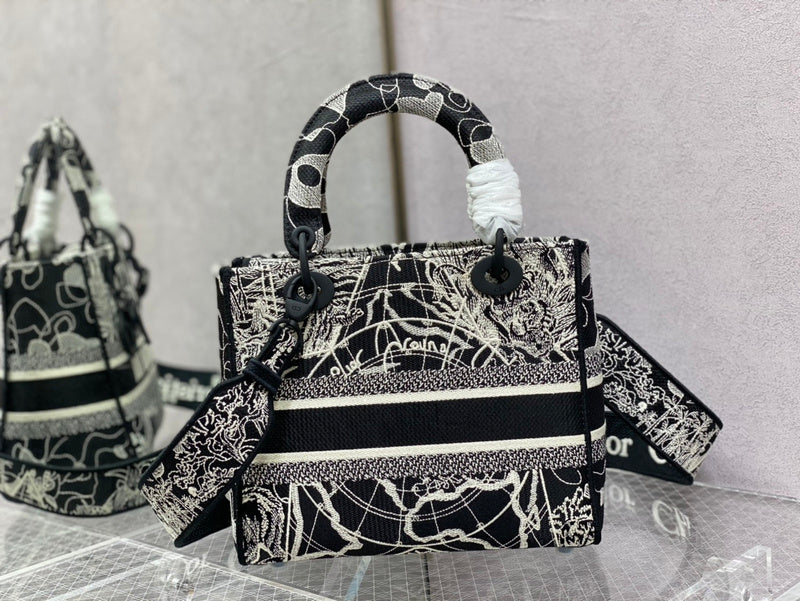 OZ - Dir Bags - 1096