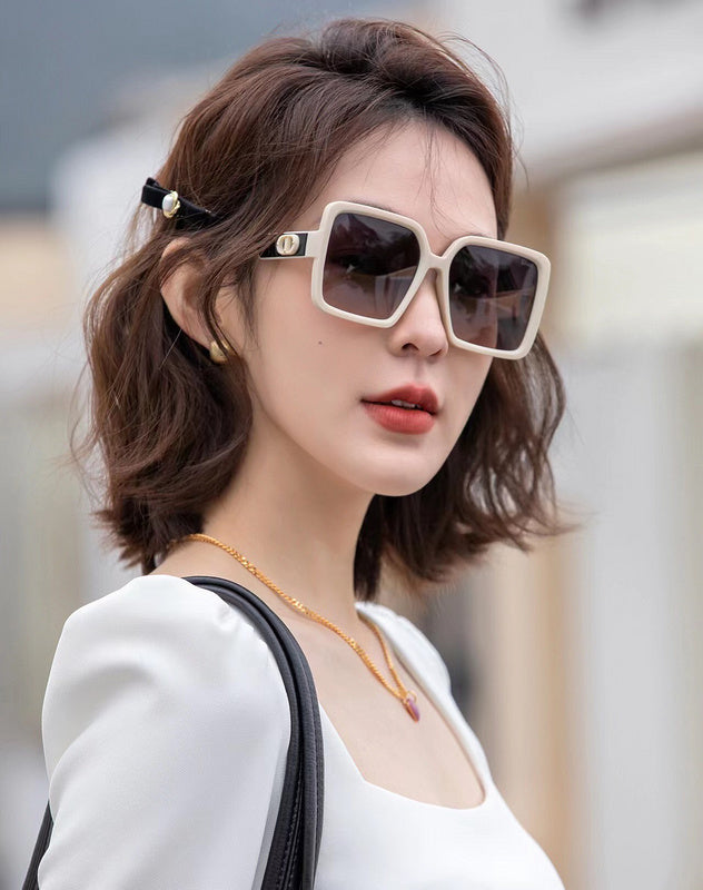 OZ - Dir Sunglasses - 111