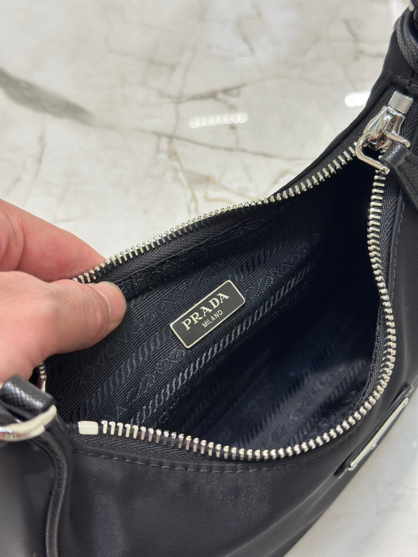 Oz - Fei Bags - 710