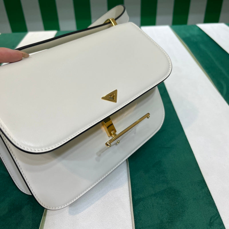 Oz - Fei Bags - 700