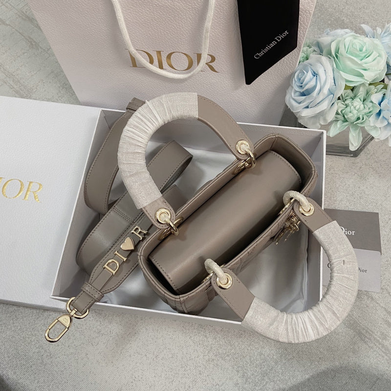 OZ - Dir Bags - 1061