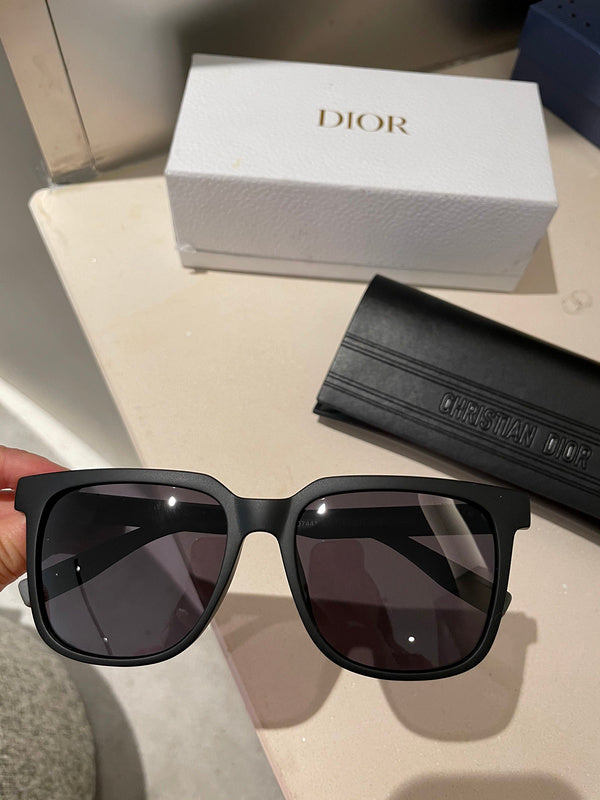 OZ - Dir Sunglasses - 043