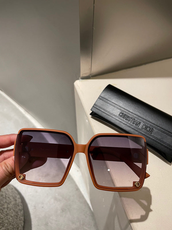 OZ - Dir Sunglasses - 101