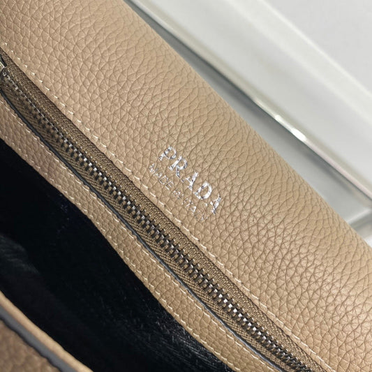 Oz - Fei Bags - 1160