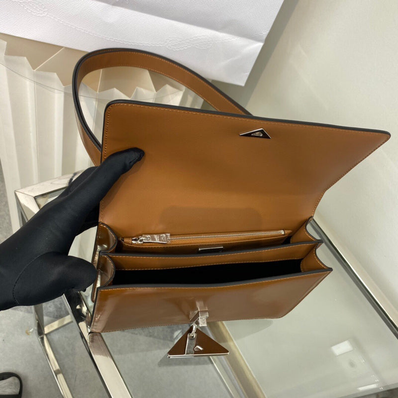 Oz - Fei Bags - 570