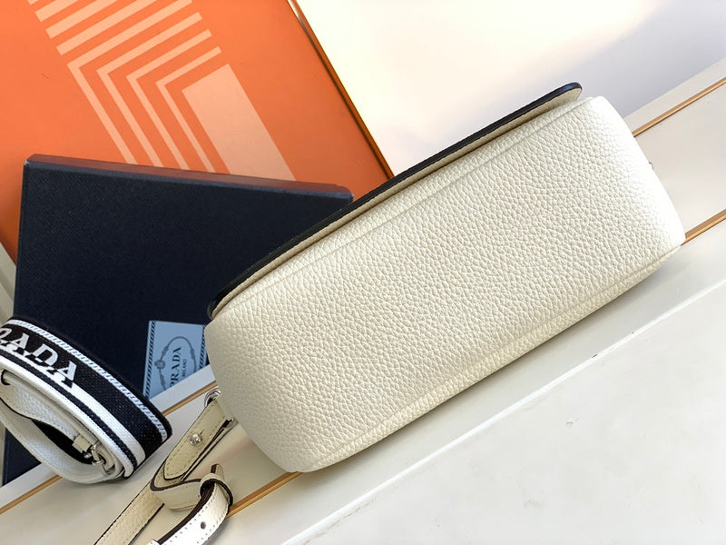 Oz - Fei Bags - 1175
