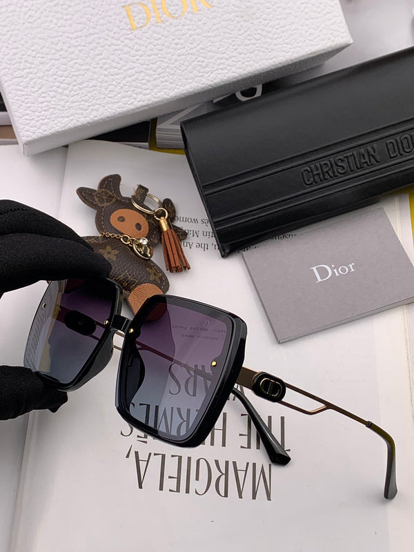 OZ - Dir Sunglasses - 109