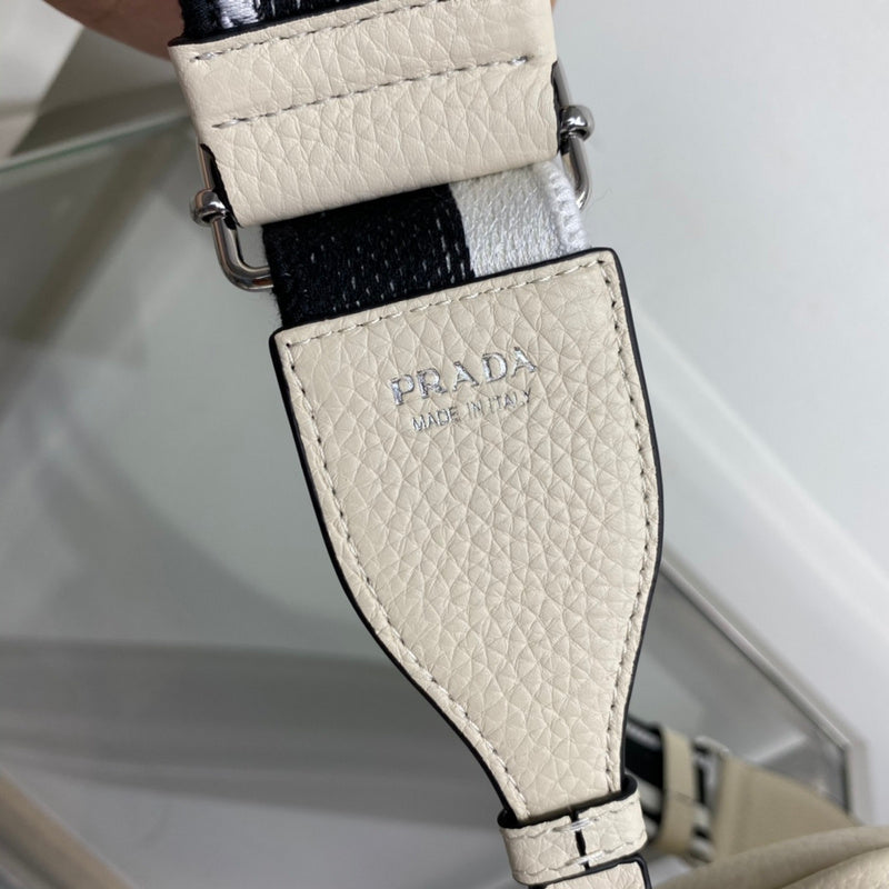 Oz - Fei Bags - 1158