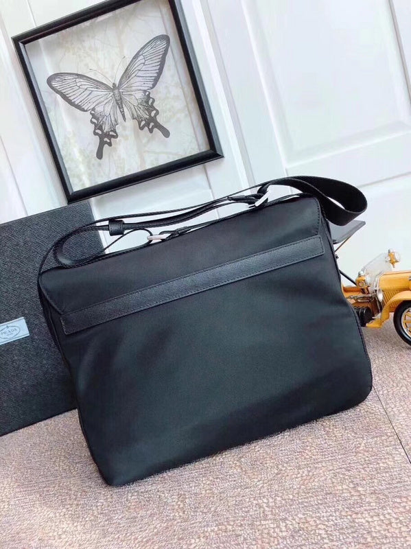 Oz - Fei Bags - 580