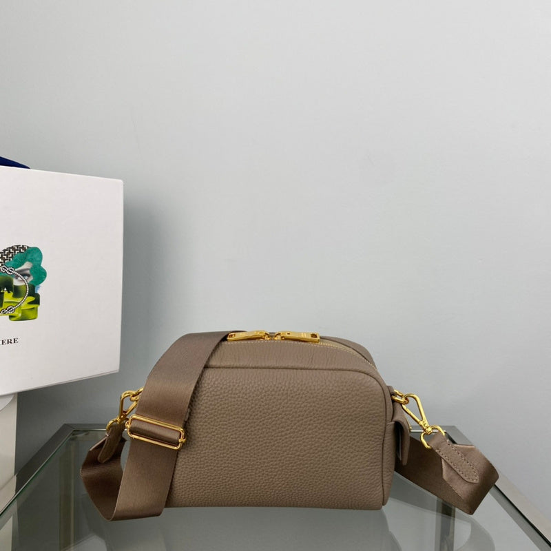 Oz - Fei Bags - 1004