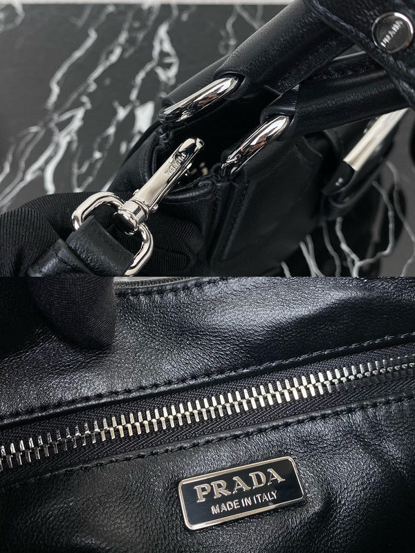 Oz - Fei Bags - 195