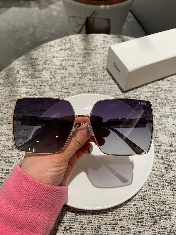 OZ - Dir Sunglasses - 108