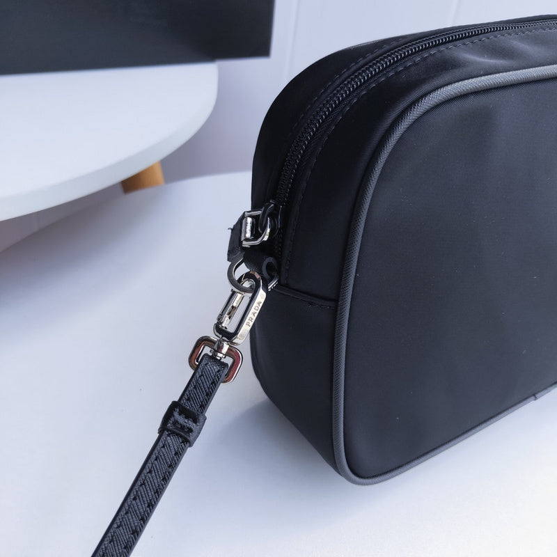 Oz - Fei Bags - 1650