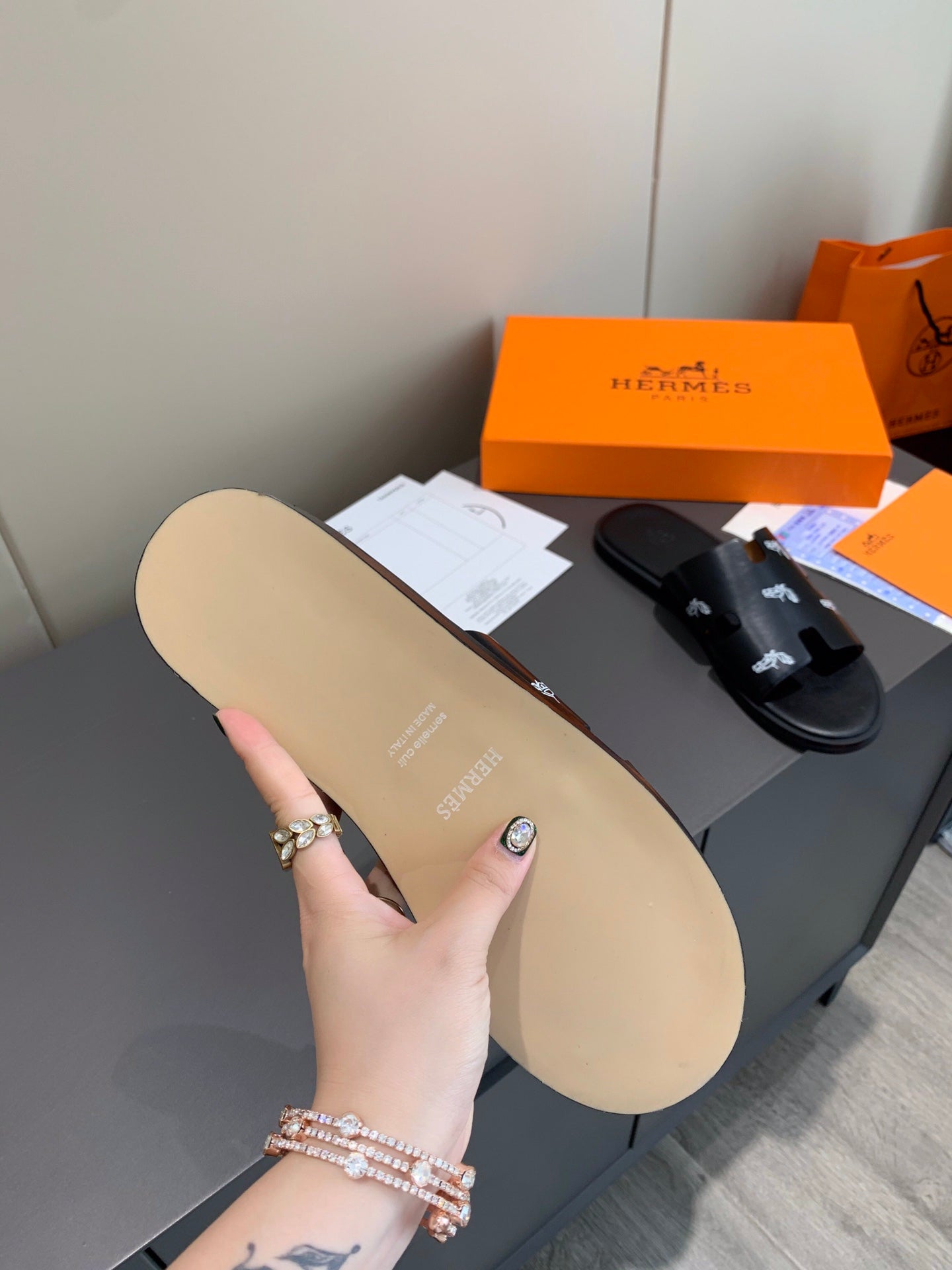 Luxury Shoes - HMS - 810