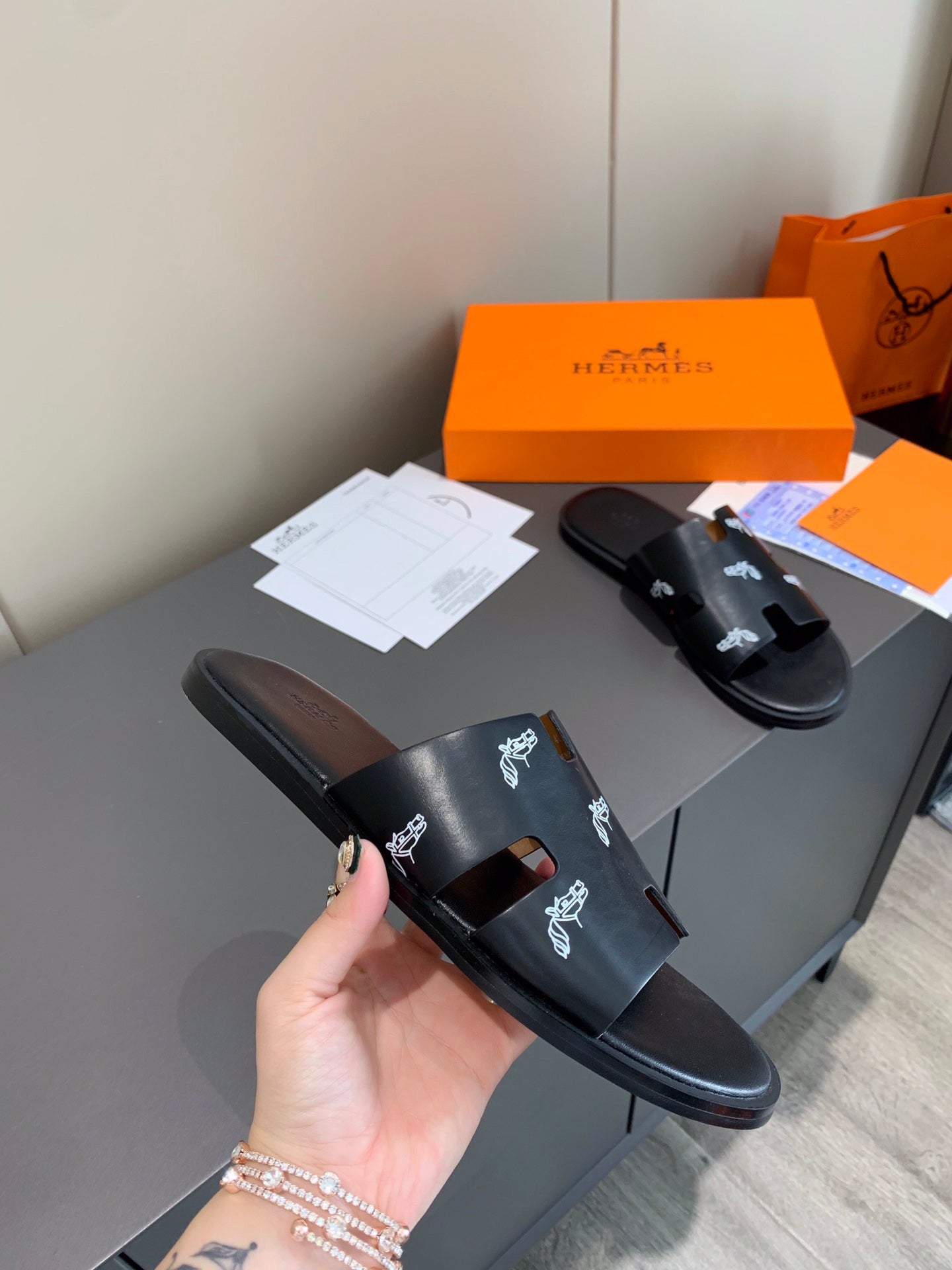 Luxury Shoes - HMS - 810