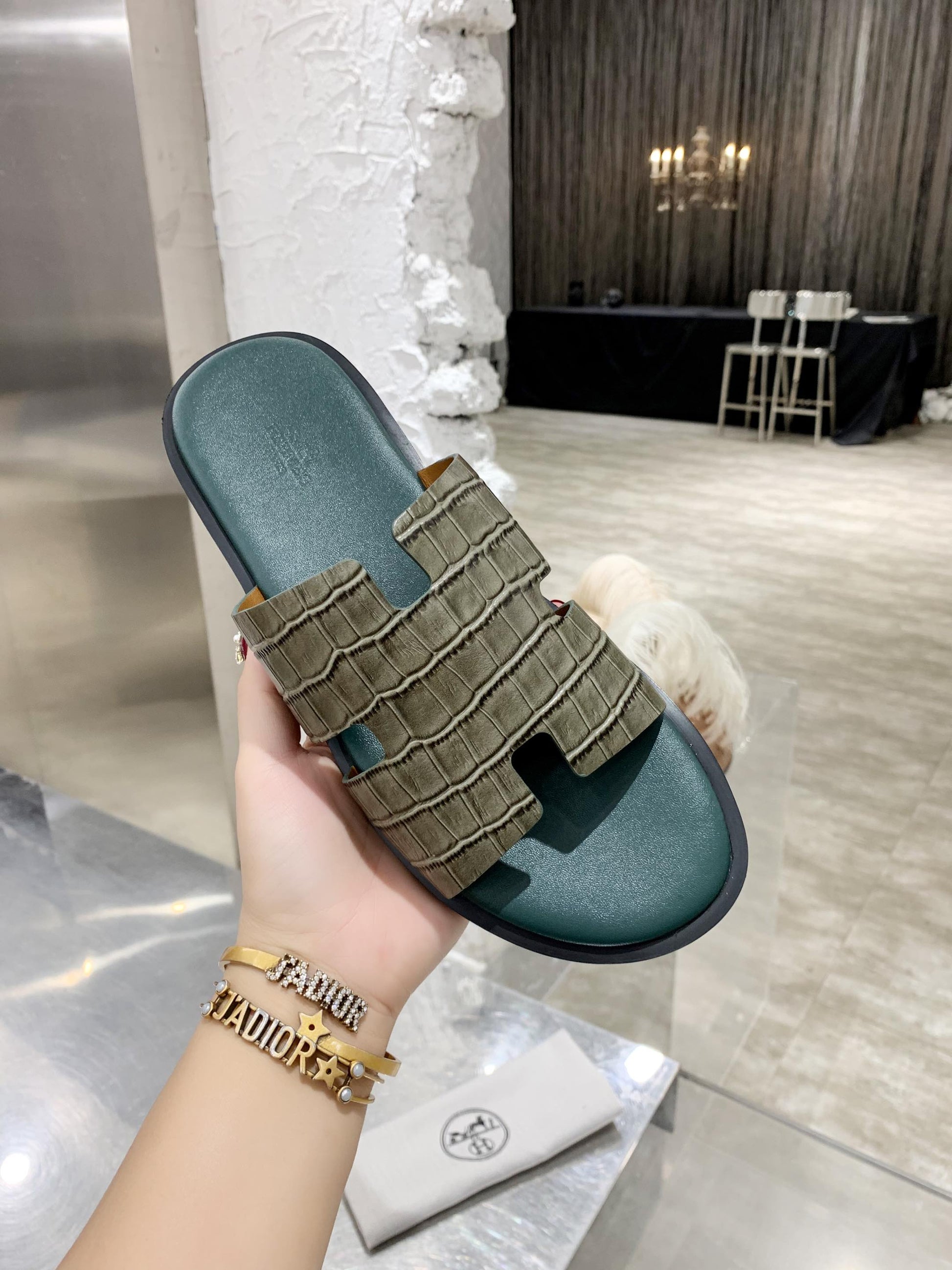 Luxury Shoes - HMS - 820