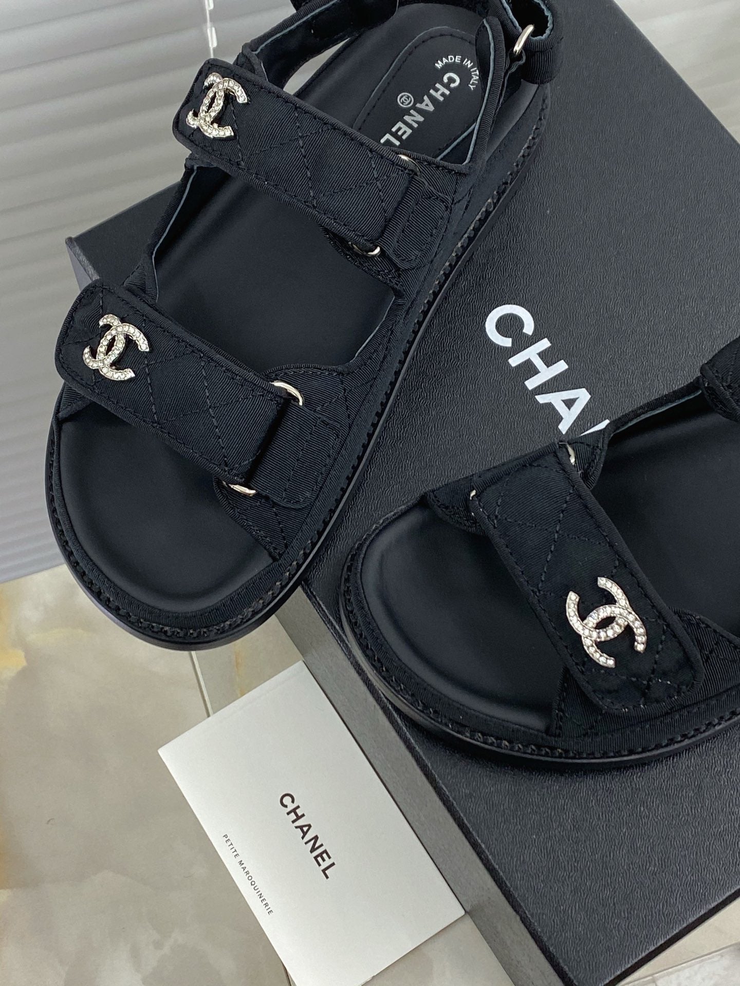 Luxury Shoes Sandals - CHL - 990