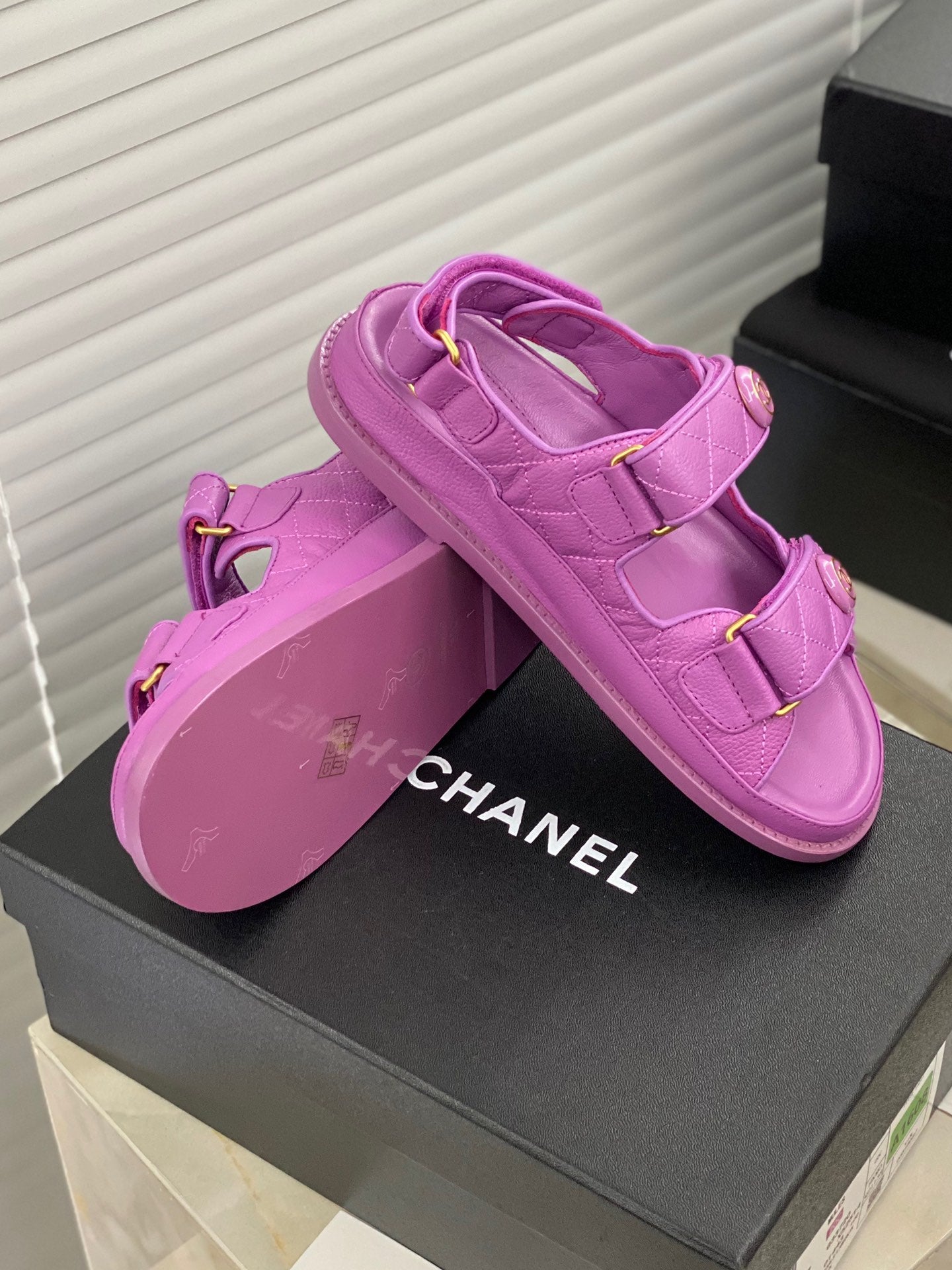 Luxury Shoes Sandals - CHL - 1004