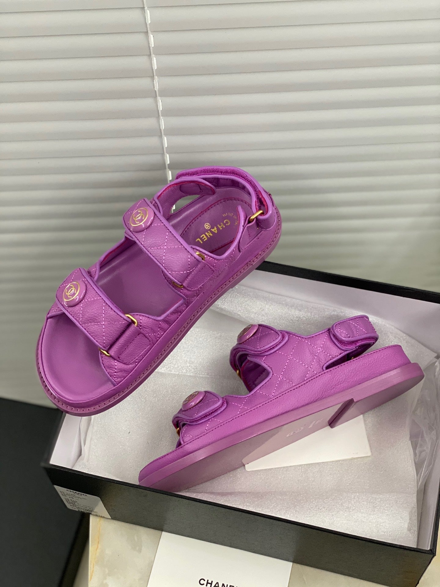 Luxury Shoes Sandals - CHL - 1004