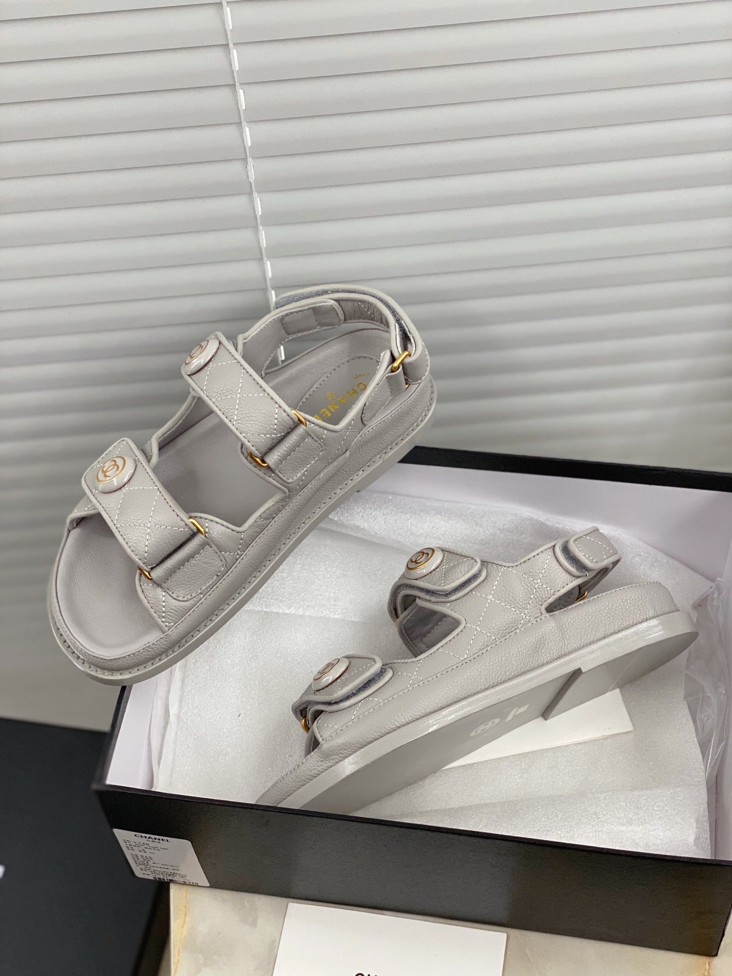 Luxury Shoes Sandals - CHL - 1003