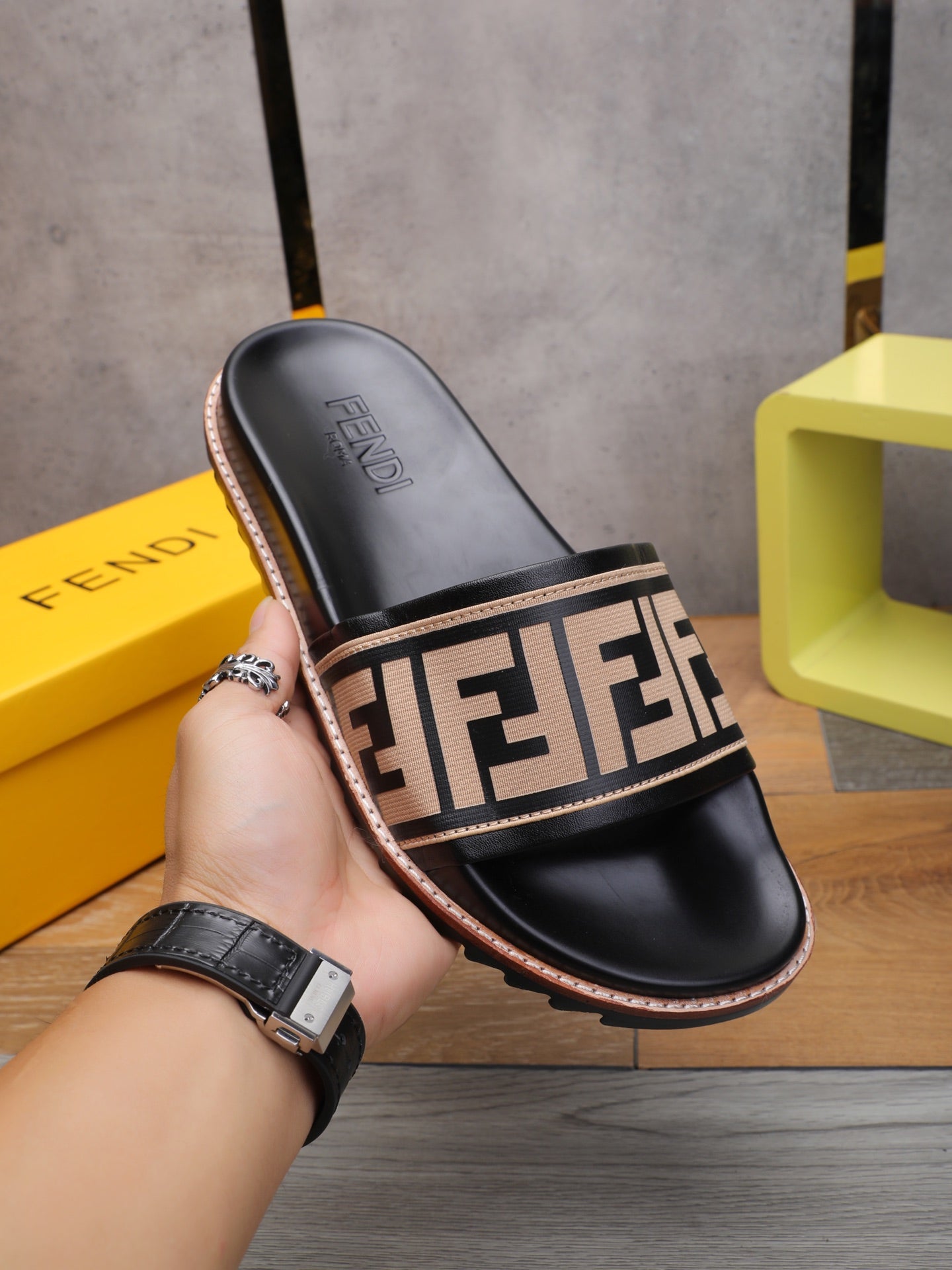 Luxury Shoes - FED - 532