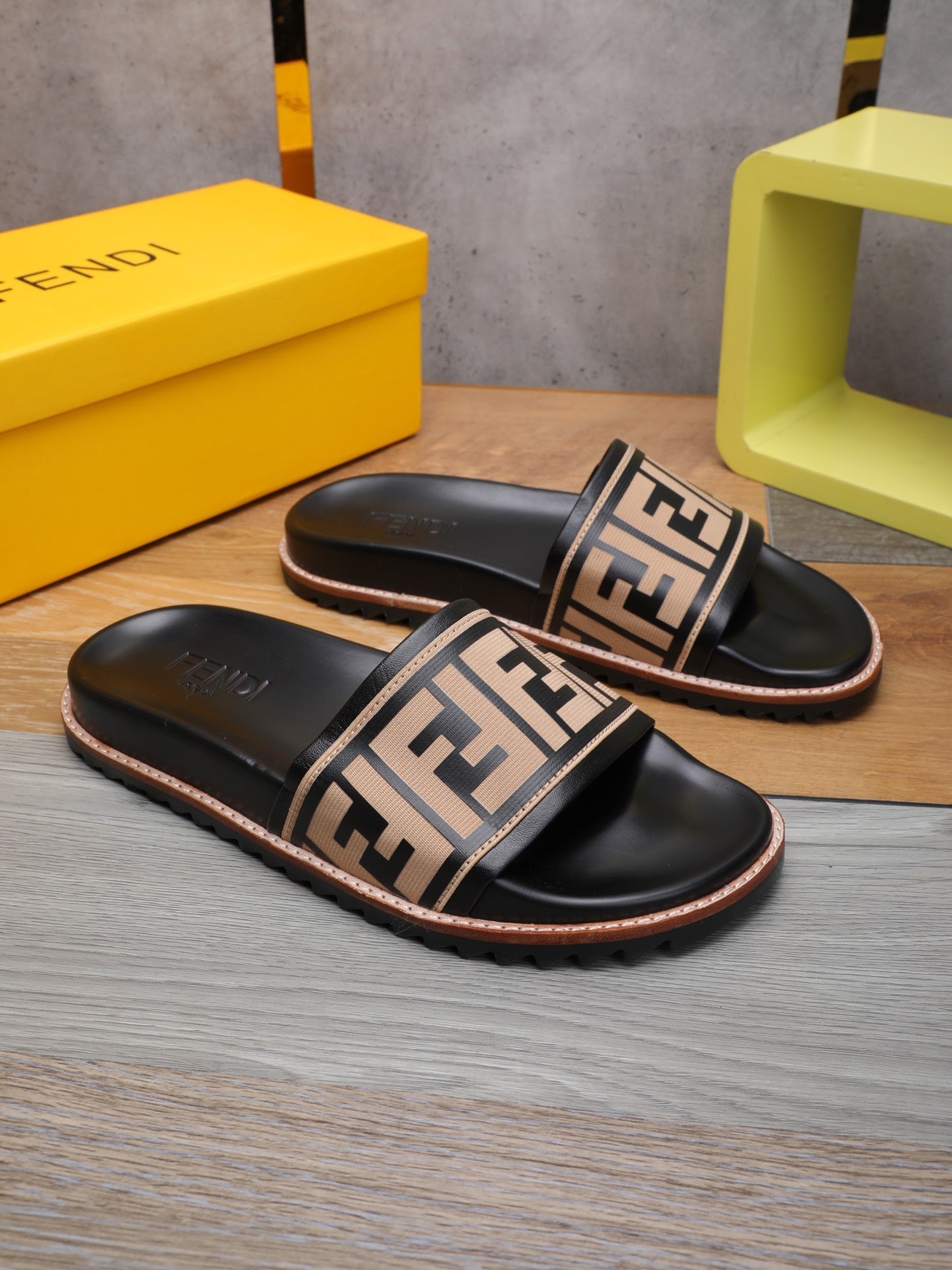 Luxury Shoes - FED - 532