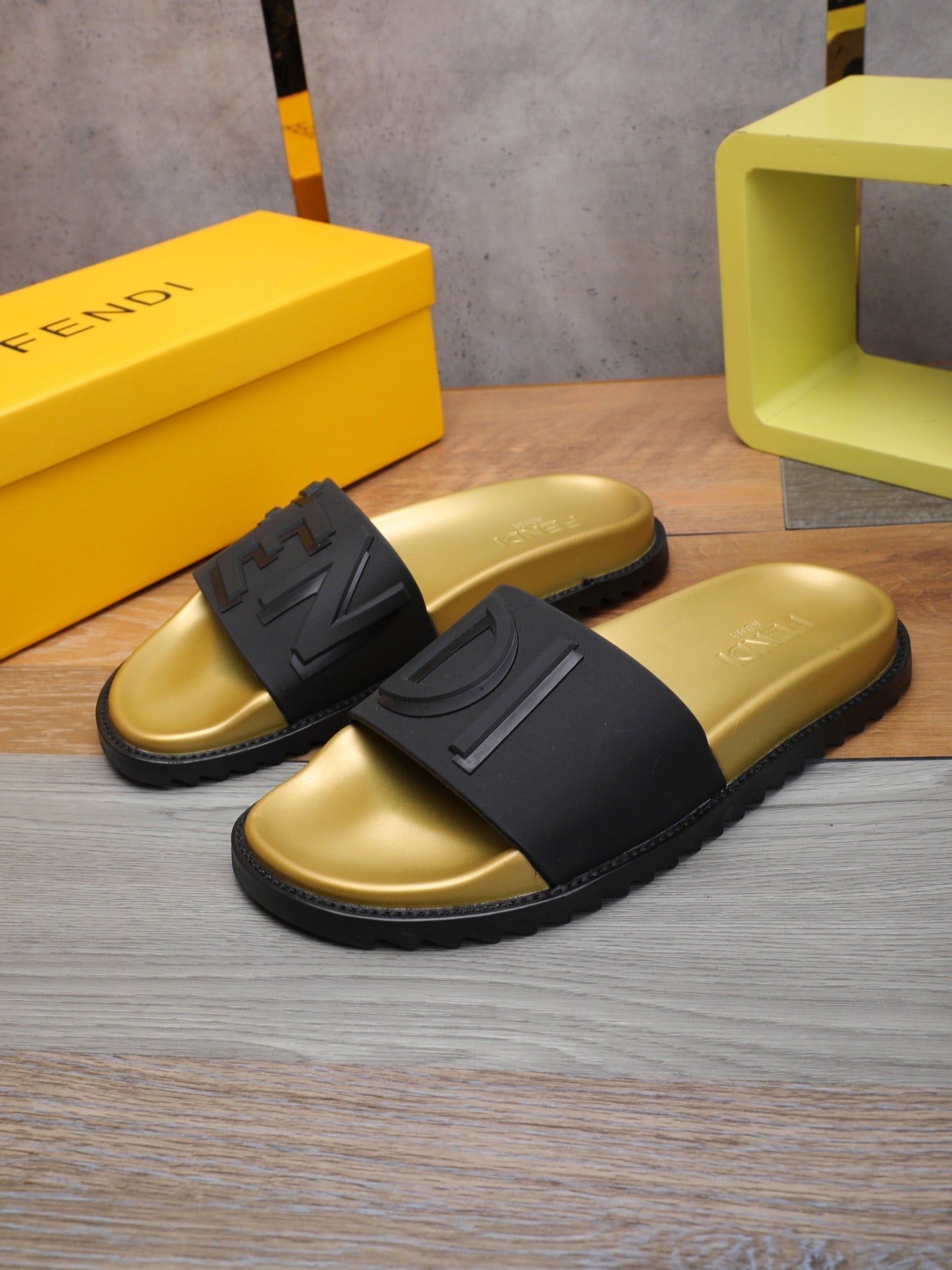 Luxury Shoes - FED - 530