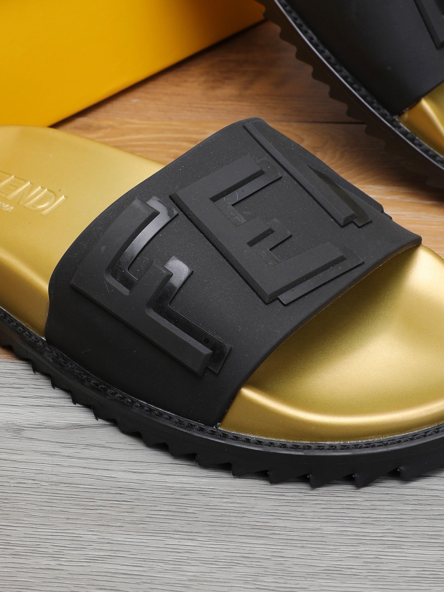 Luxury Shoes - FED - 530