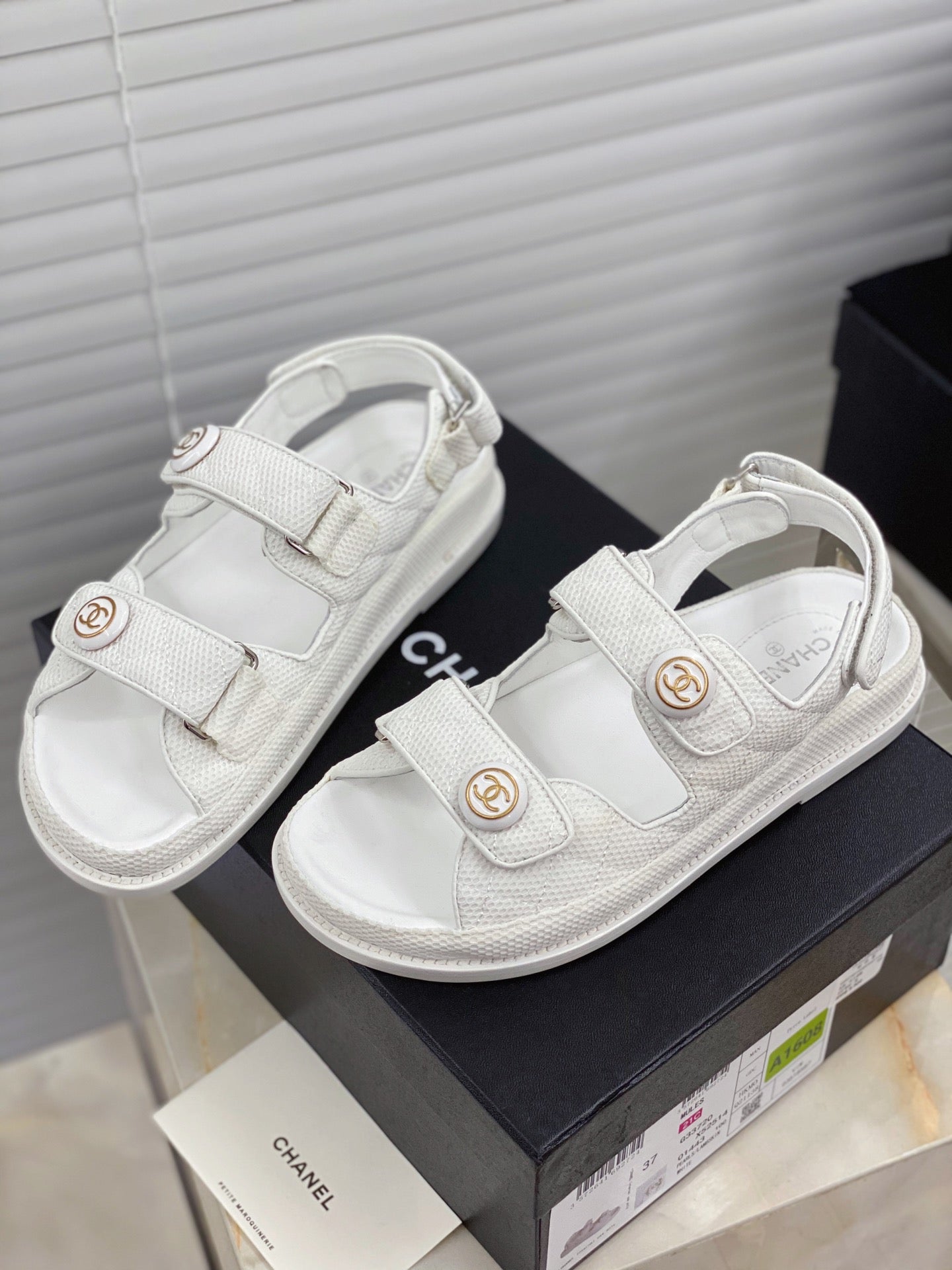 Luxury Shoes Sandals - CHL - 989