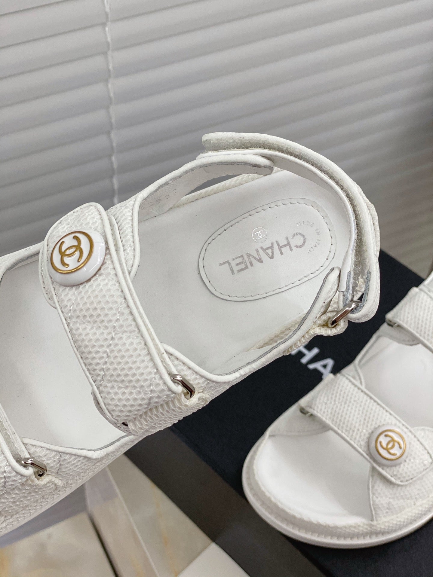 Luxury Shoes Sandals - CHL - 989