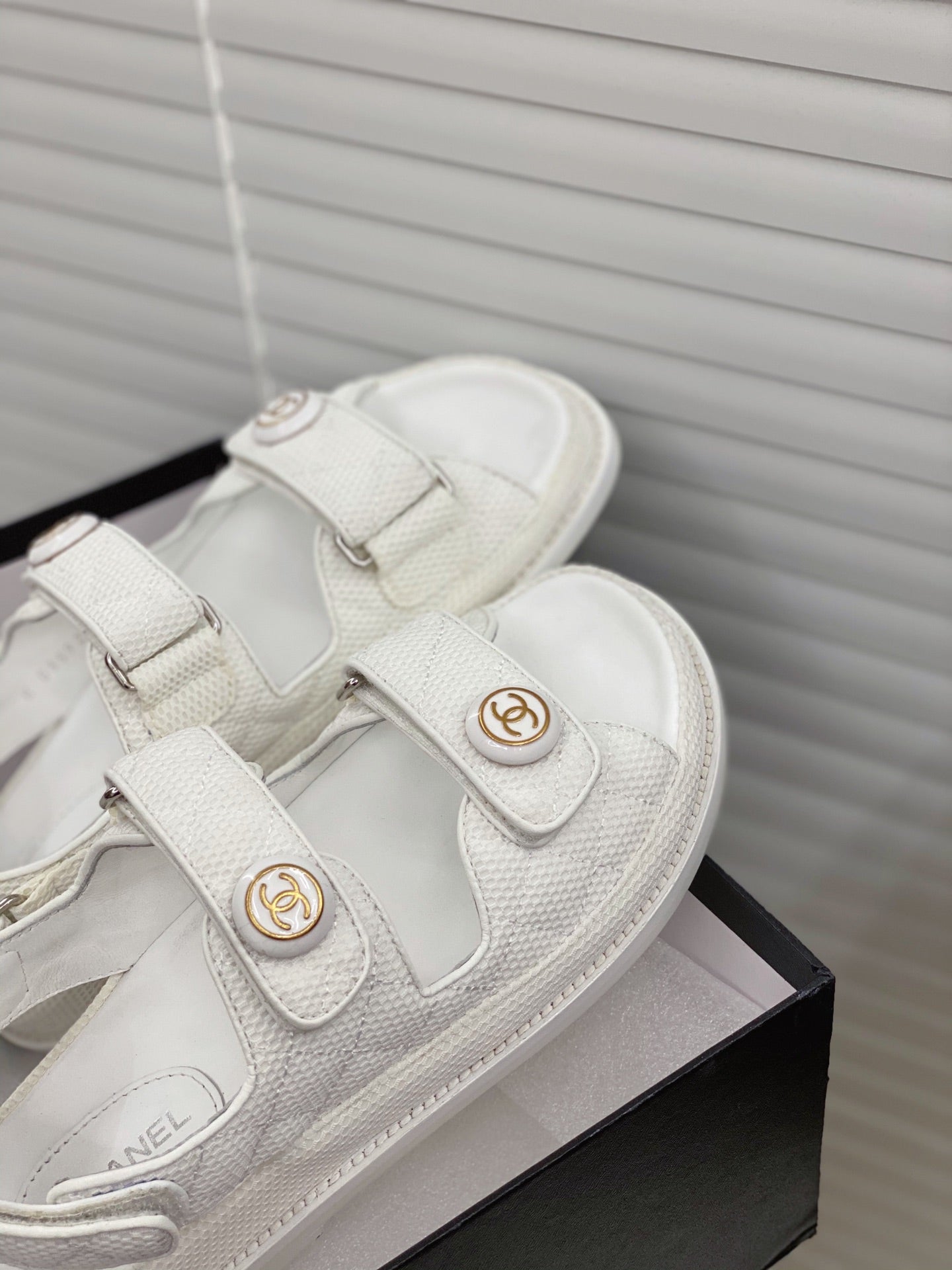 Luxury Shoes Sandals - CHL - 989