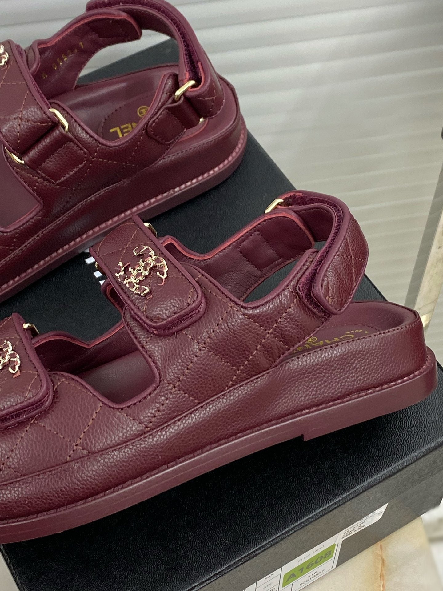 Luxury Shoes Sandals - CHL - 1000