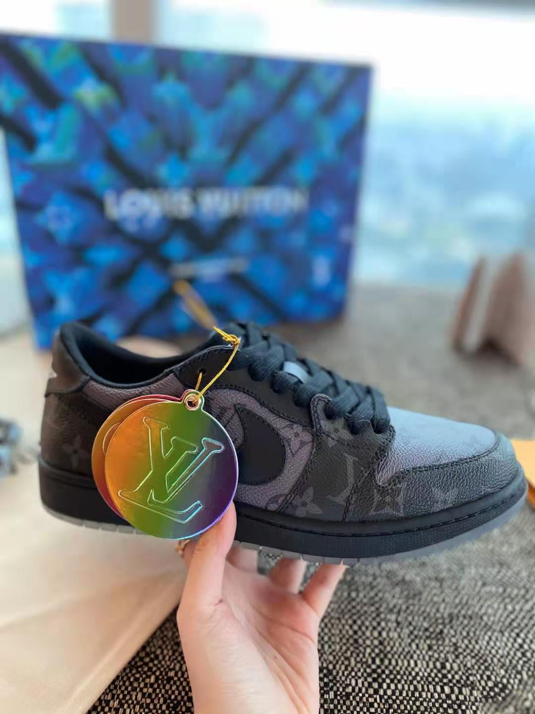 Luxury Shoes - LU-V - 1079