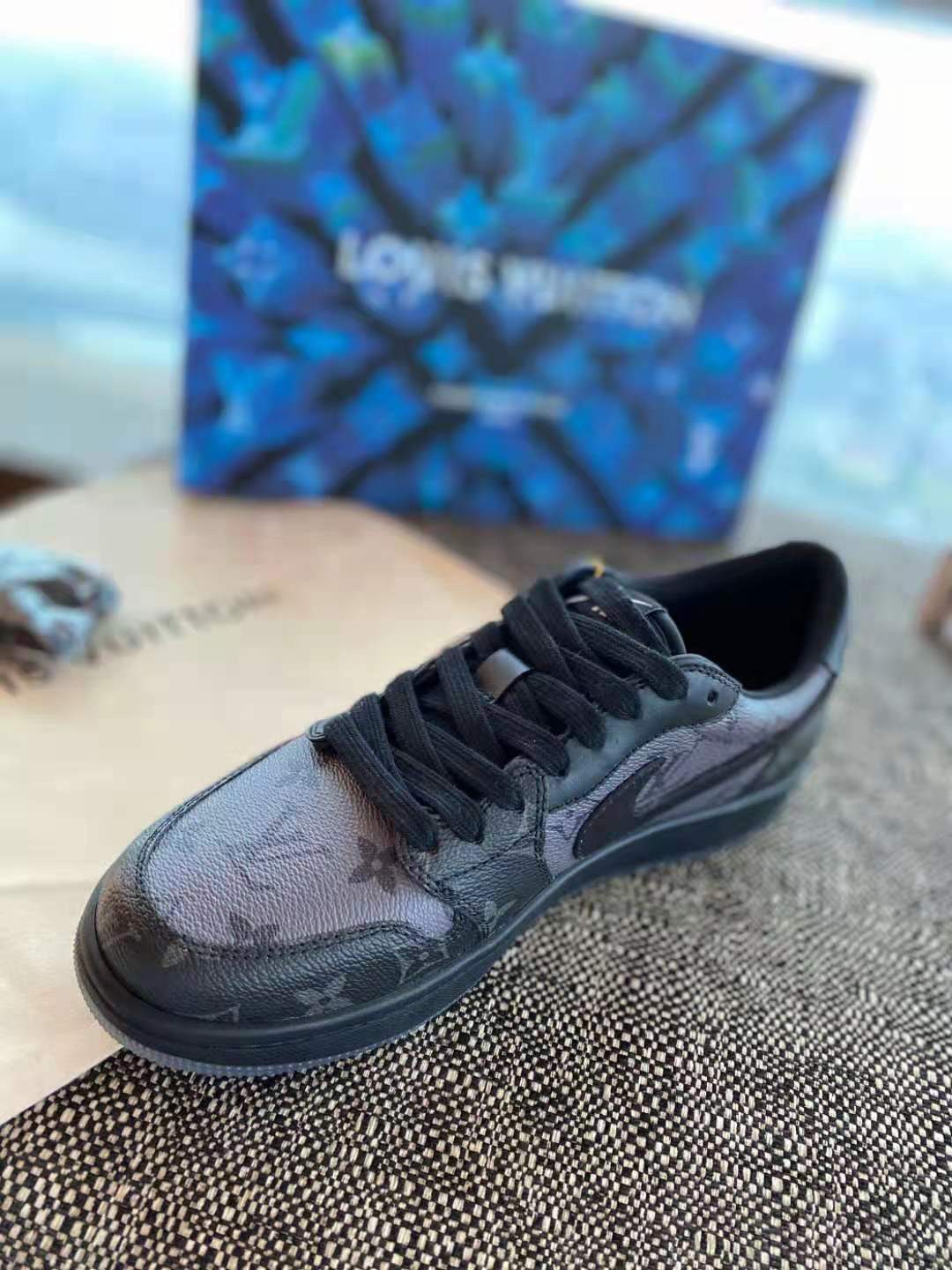 Luxury Shoes - LU-V - 1079