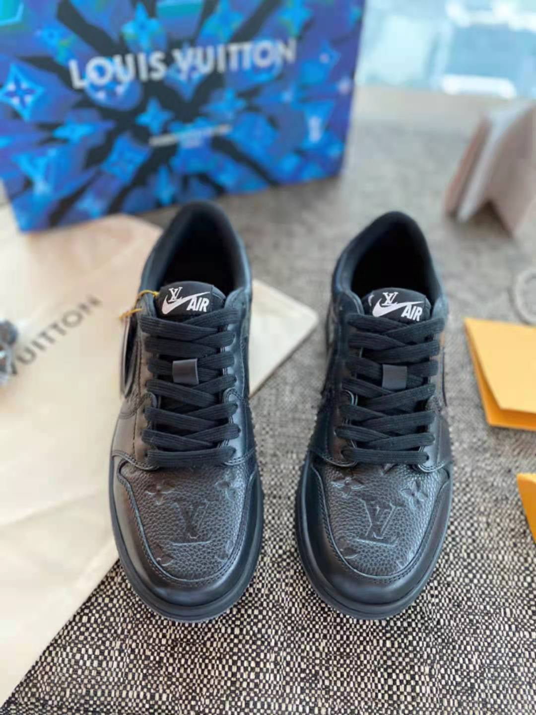 Luxury Shoes - LU-V - 1080