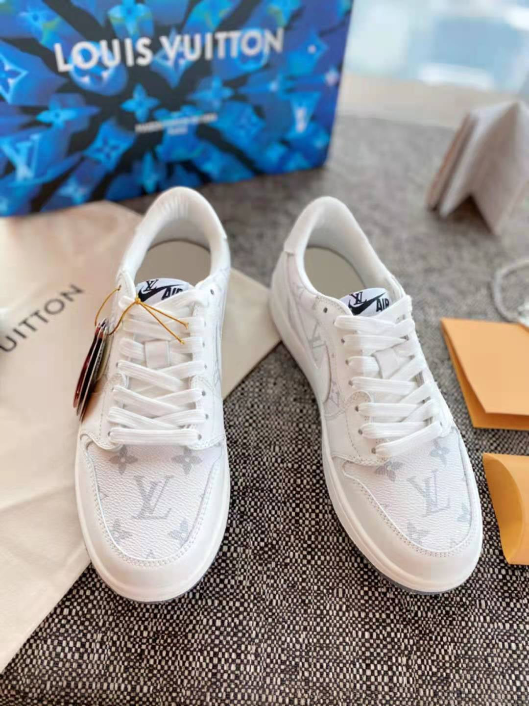 Luxury Shoes - LU-V - 1081