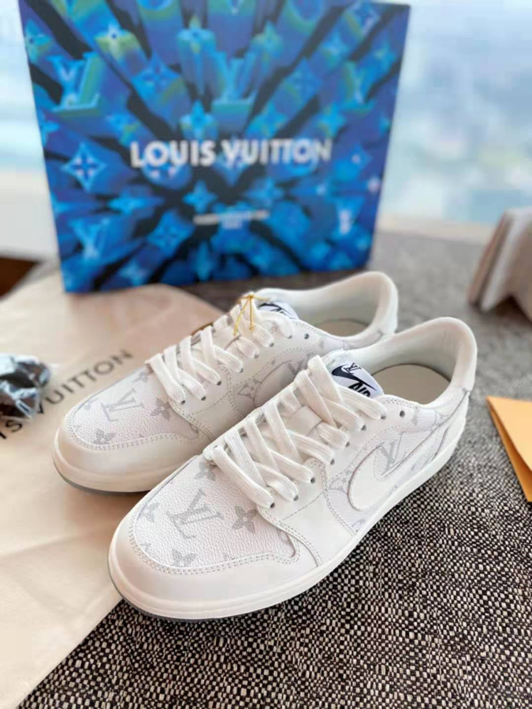 Luxury Shoes - LU-V - 1081